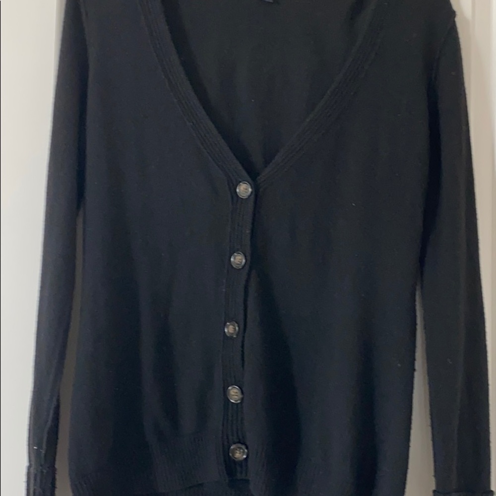 Black Banana Republic cardigan sweater - Picture 3 of 10